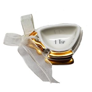 Kate Aspen Measuring Cups Gift